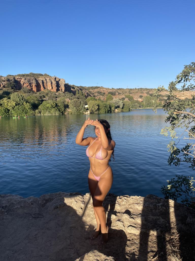 624580363: Chica busca chico en Málaga