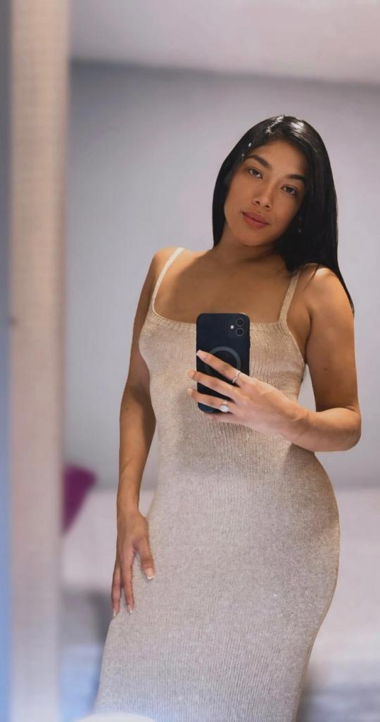 692622837: Chica busca chico en Cantabria