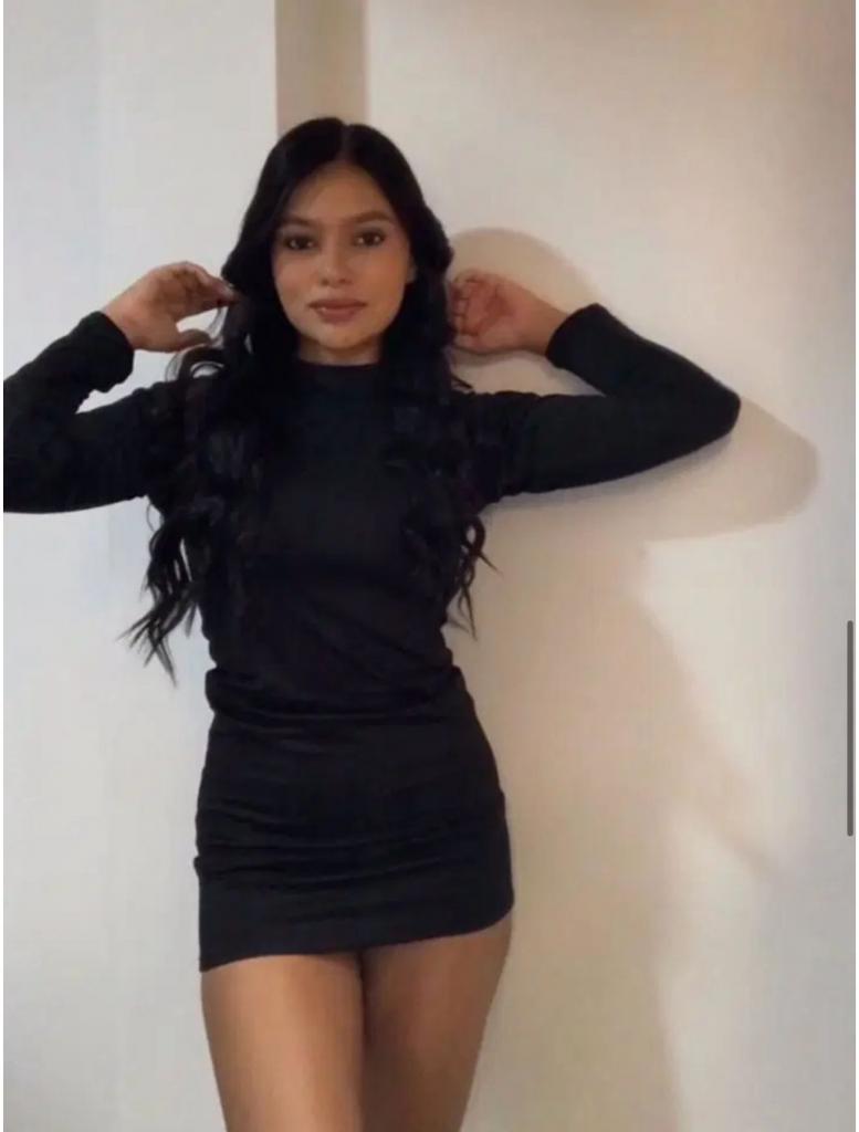 613717365: Chica busca chico en Tarragona