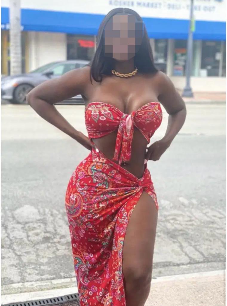 675890791: Chica busca chico en Granada