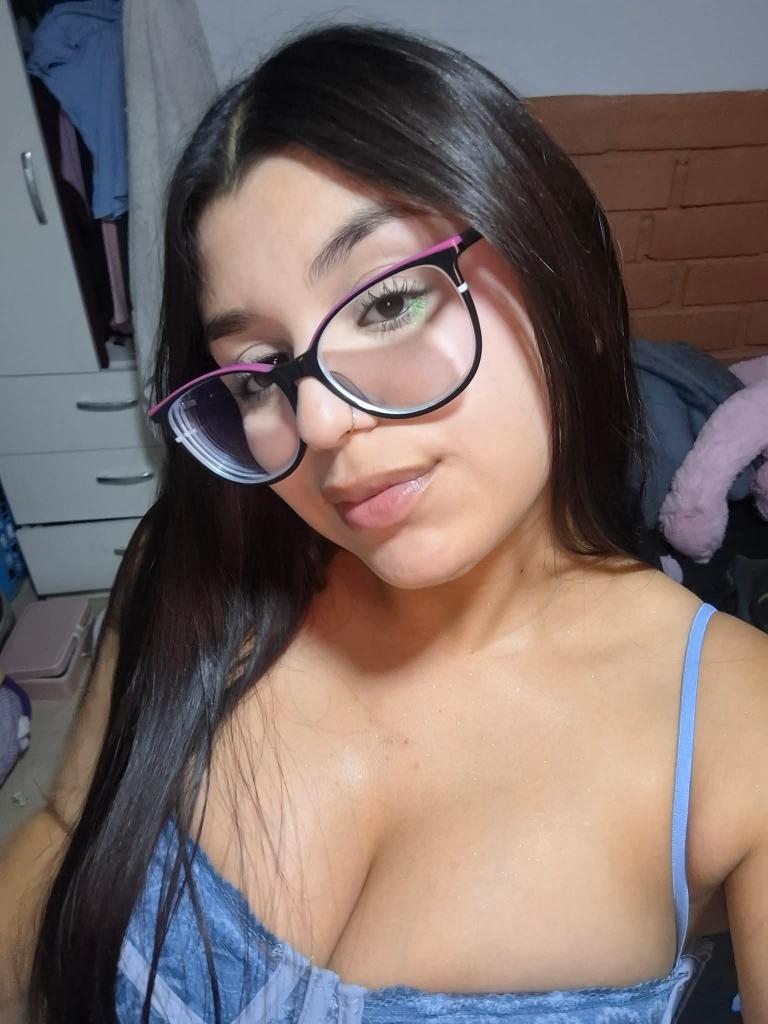 611322107: Chica busca chico en Mallorca