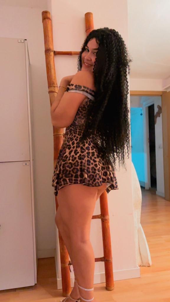 643491834: Chica busca chico en Las Palmas