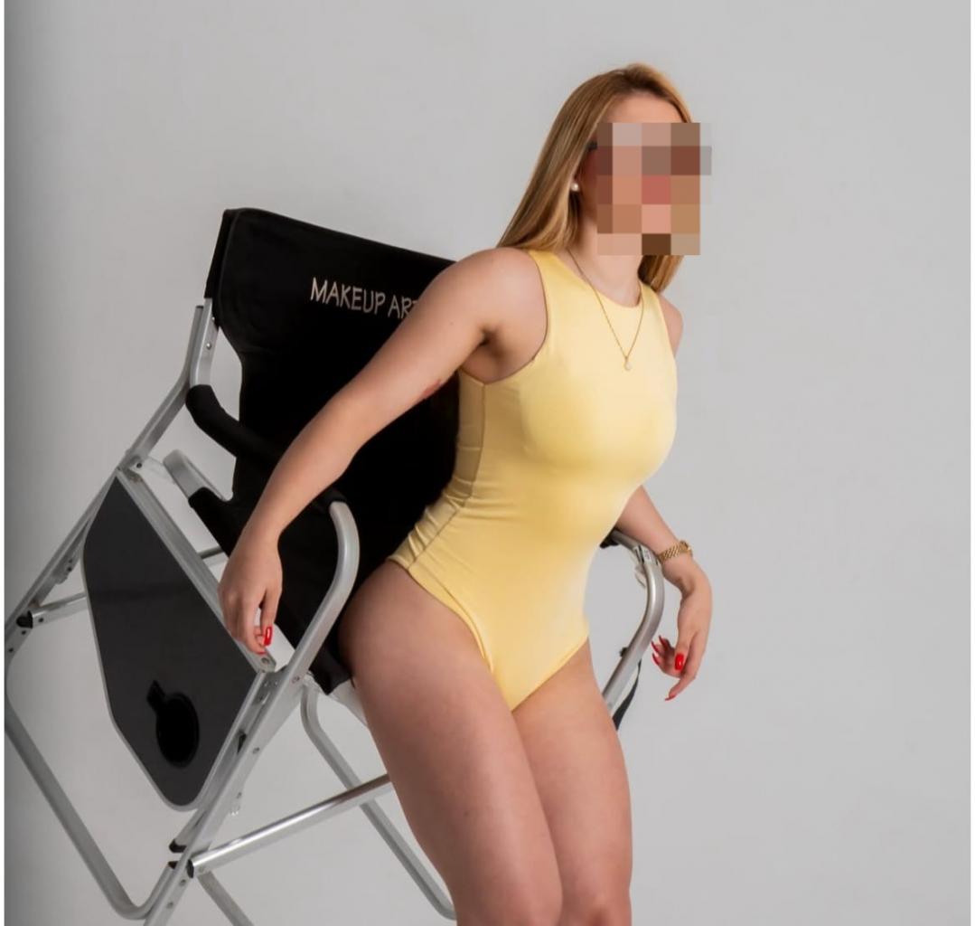 Chica busca chico en Almería: 