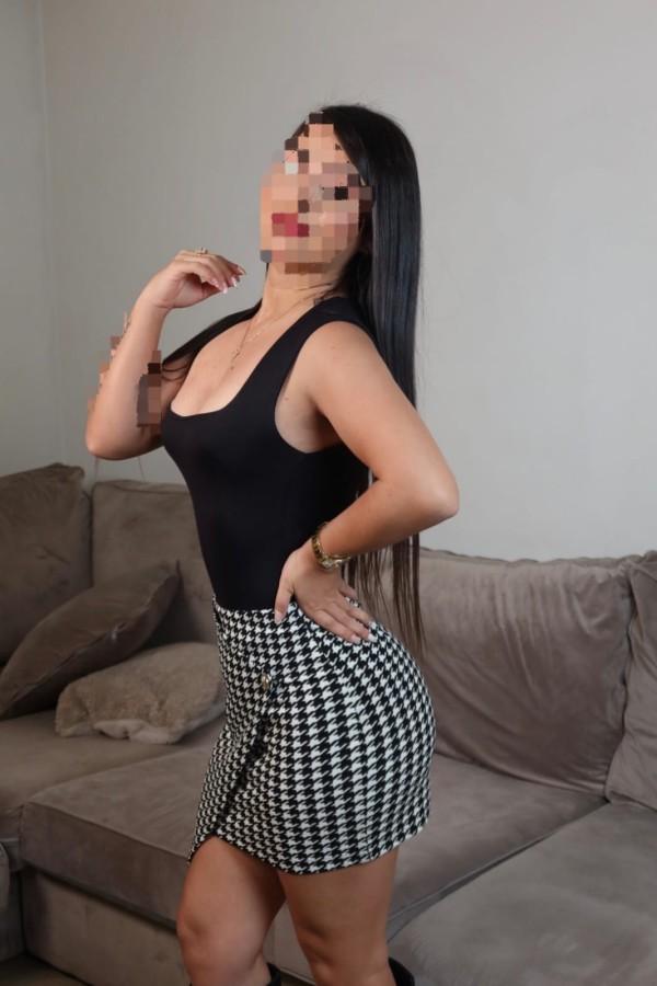 659127930: Chica busca chico en Cantabria