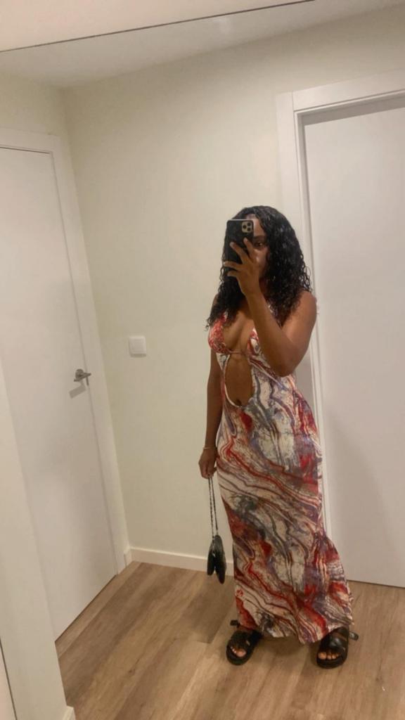 687439423: Chica busca chico en Alicante