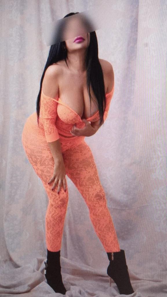 Chica busca chico en Castellón: 