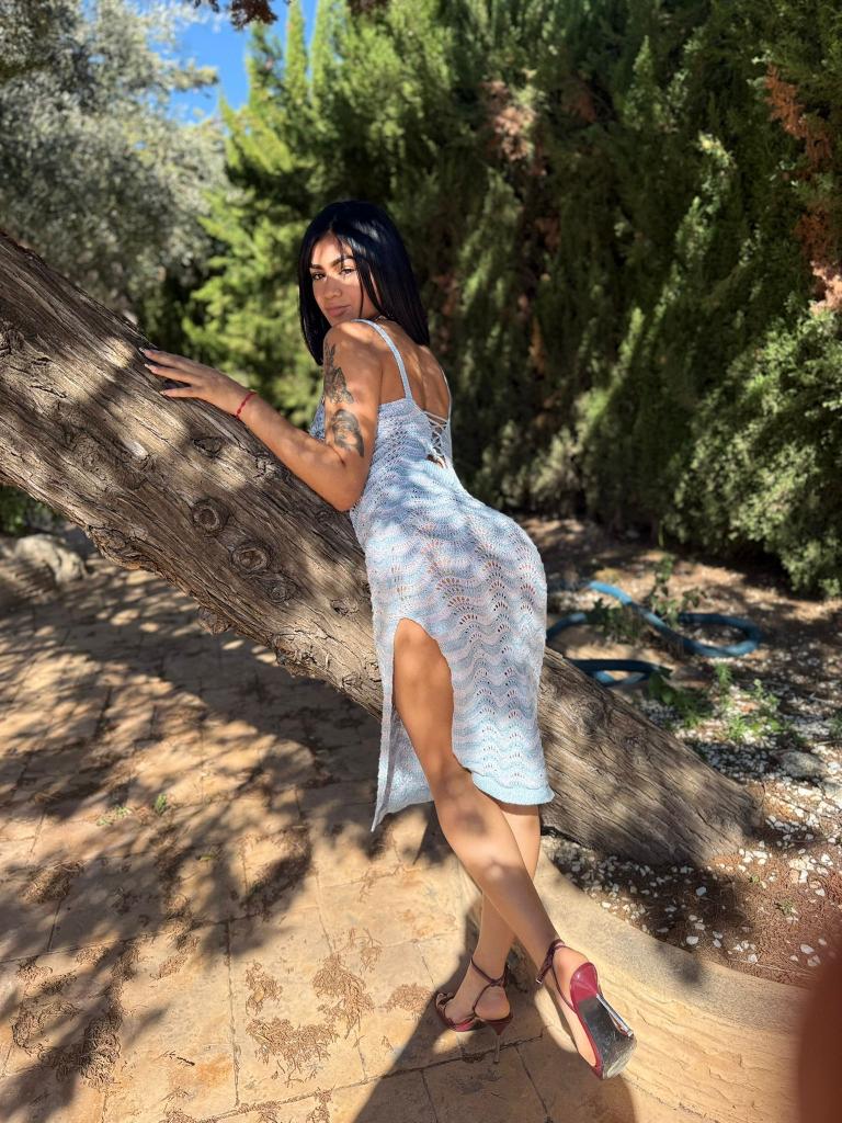 637069750: Chica busca chico en Madrid