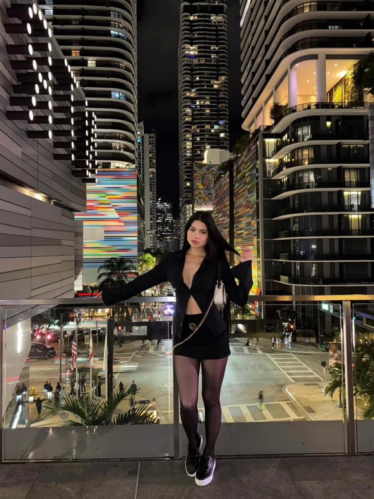 632954510: Chica busca chico en Tenerife