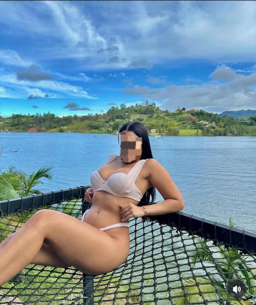 655699529: Chica busca chico en Granada