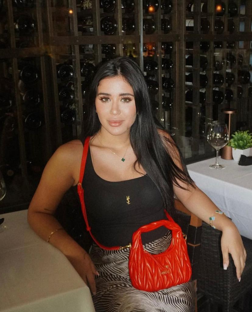 624709267: Chica busca chico en Tenerife