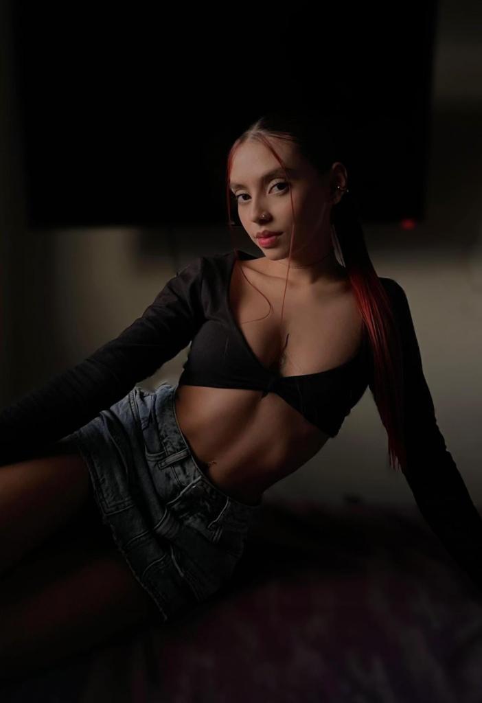 Chica busca chico en Murcia: Chica busca chico