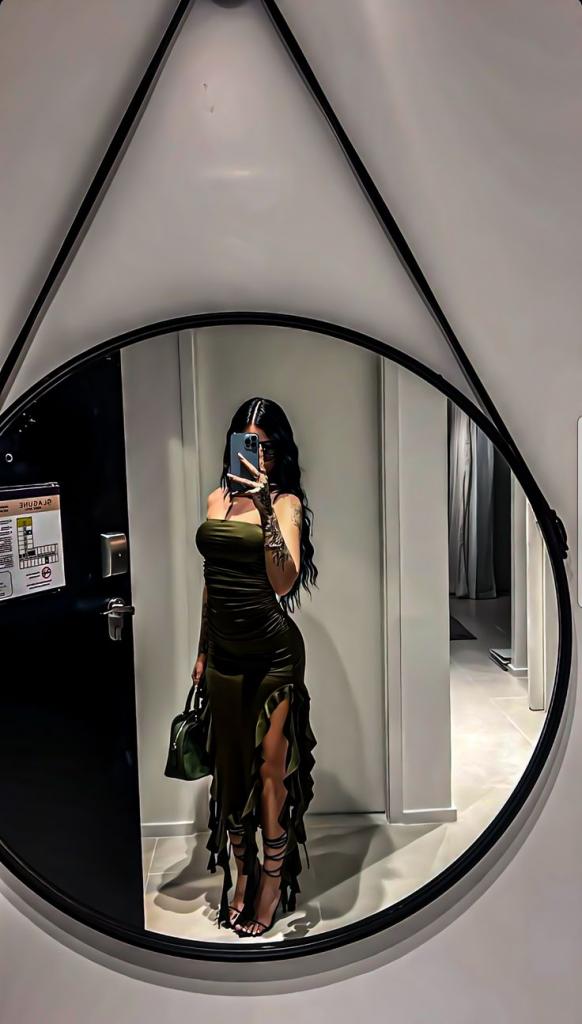 643598492: Chica busca chico en Málaga