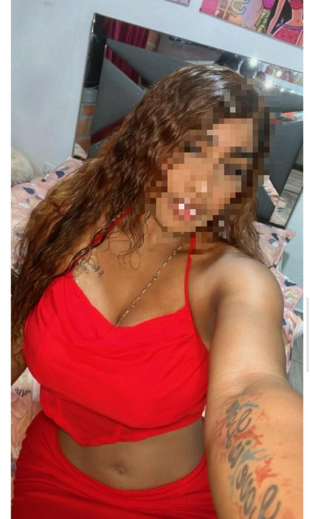 Chica busca chico en Granada: 