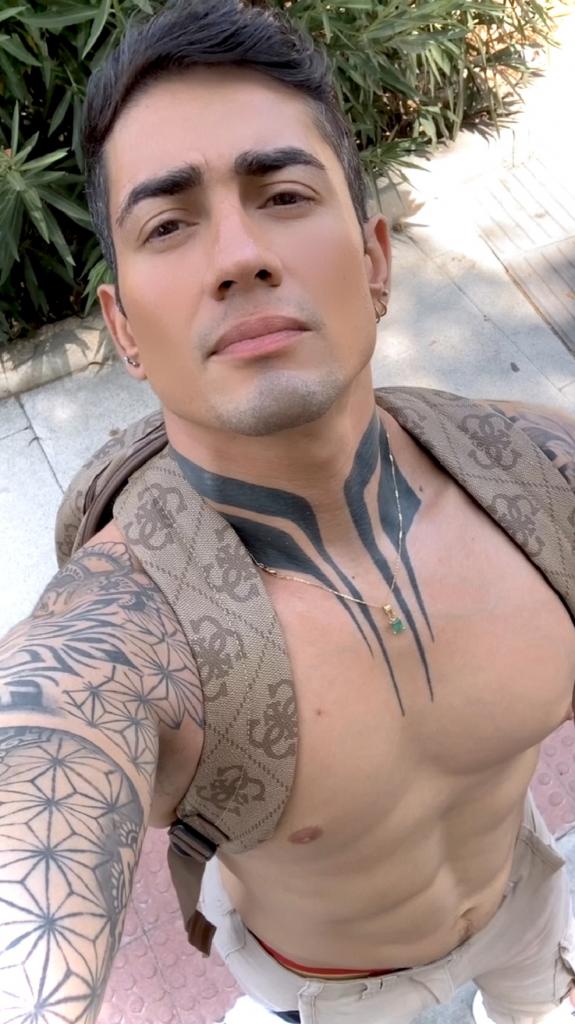 Chico busca chica en Asturias: 