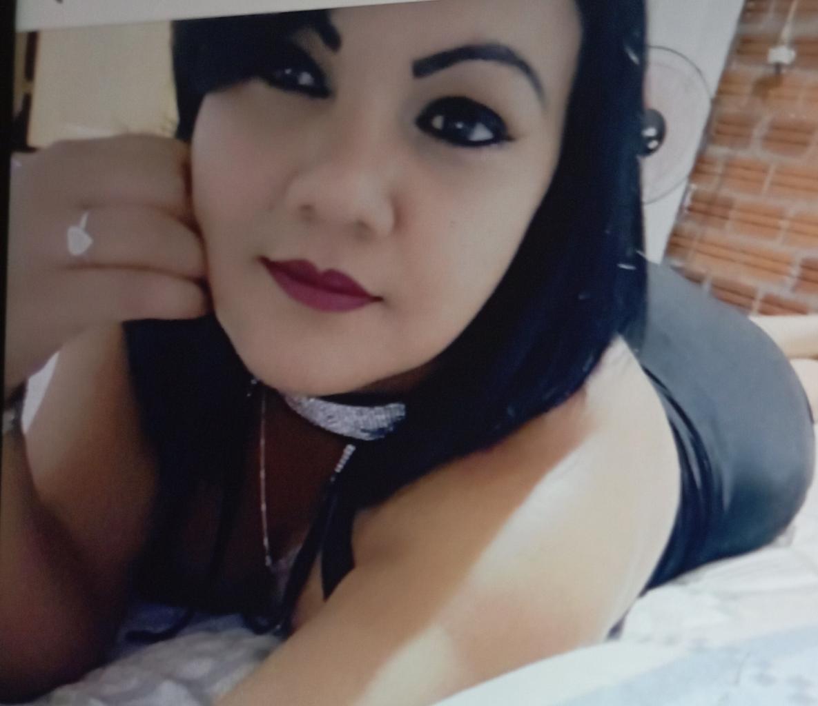 Chica busca chico en Teruel: 