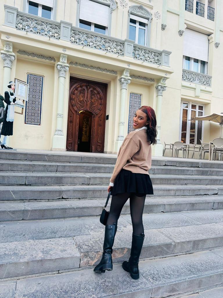 631158875: Chica busca chico en Tarragona