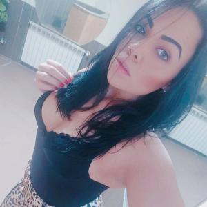 634305878: Chica busca chico en Lugo