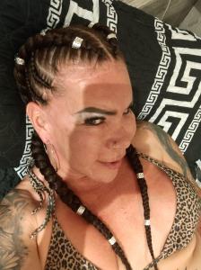 634009880: Transexual en Gerona