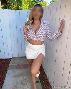 613754904: Chica busca chico en La Coruña