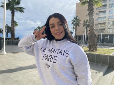 614553241: Chica busca chico en Málaga