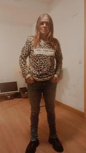 684606158: Chica busca chico en Asturias