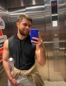 632031280: Chica busca chico en Madrid