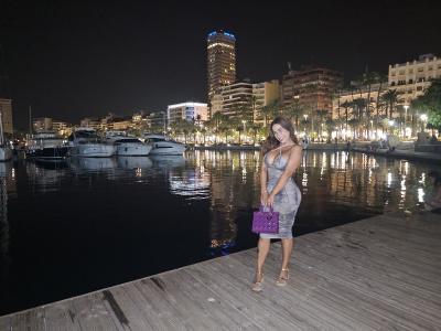 671765090: Chica busca chico en Madrid