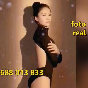 688013833: Chica busca chico en Barcelona