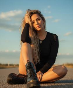 631039775: Chica busca chico en Alicante