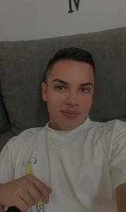 613963895: Chico busca chica en Vizcaya