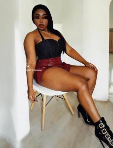 697715622: Chica busca chico en Murcia