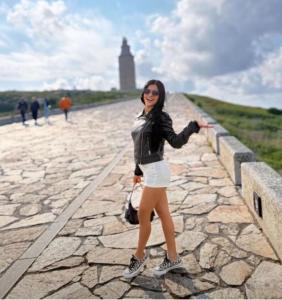 614756327: Chica busca chico en Ciudad Real