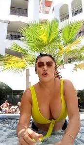 677459135: Chica busca chico en Tenerife