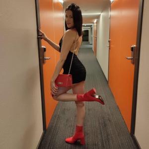 641554388: Chica busca chico en Castellón