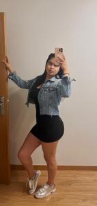 662477533: Chica busca chico en Madrid