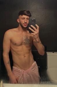 610839318: Chico busca chica en Granada