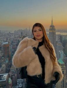 613715209: Chica busca chico en Málaga