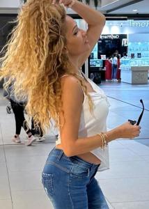 692927223: Chica busca chico en Tarragona