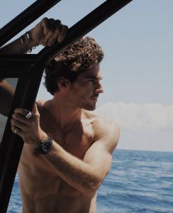 677687020: Chico busca chica en Madrid