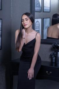 637069750: Chica busca chico en Madrid