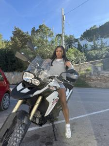 669076264: Transexual en Madrid