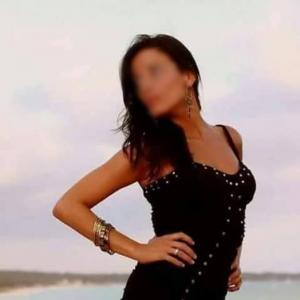 613855892: Chica busca chico en Valencia