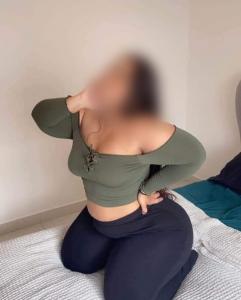 657589513: Chica busca chico en Asturias