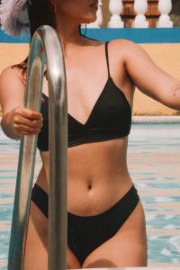 643725071: Chica busca chico en Madrid