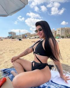 631565867: Chica busca chico en Barcelona