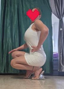 602556595: Chica busca chico en Sevilla