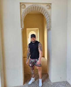 687806781: Chico busca chica en Madrid