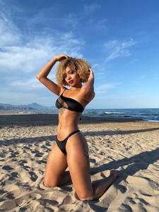 696173899: Chica busca chico en Tenerife