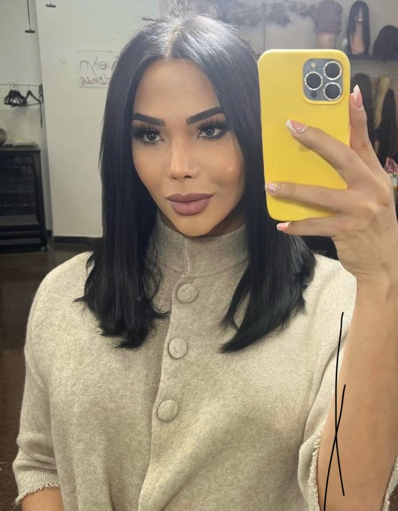 631173613: Transexual en Granada