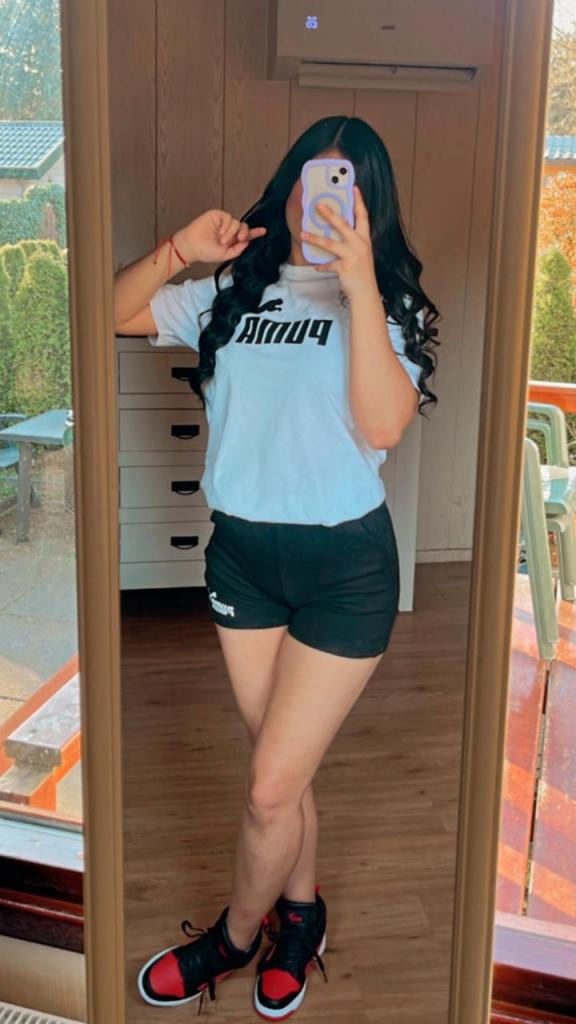 632288053: Chica busca chico en Valencia